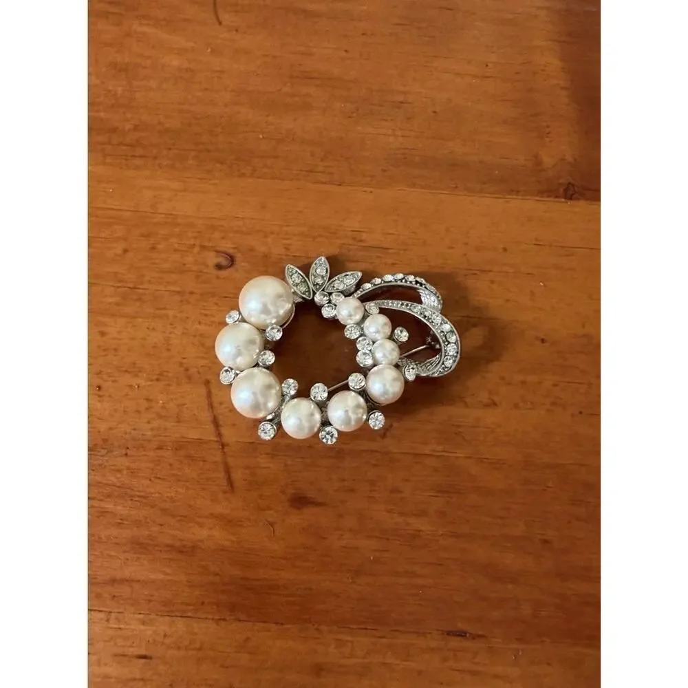 Silver Tone Faux Pearl Rhinestone Wreath Brooch Vintage Style Timeless Feminine